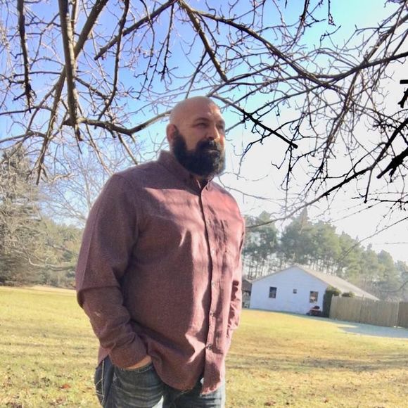 Meet your Posher, Harold - Picture 1 of 1